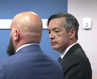 Trump’ın eski avukatı seçim sonuçlarını etkileme suçunu kabul etti