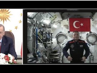 Erdoğan, Uluslararası Uzay İstasyonu’na bağlandı; Gezeravcı ile görüştü