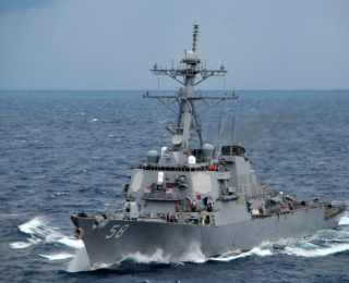 Husiler Amerikan savaş gemisine saldırdı