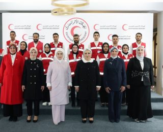 Emine Erdoğan Mısır Kızılayı’nı ziyaret etti