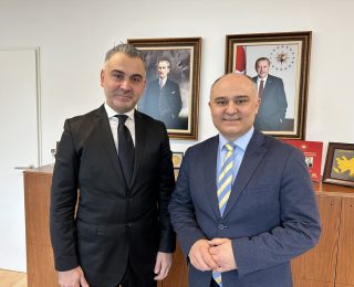 Gazeteci İlhan Kılıç Essen Başkonsolosu Taylan Özgür Aydın’ı ziyaret