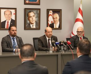 Cumhurbaşkanı Tatar, New York dönüşünde basın toplantısı düzenledi