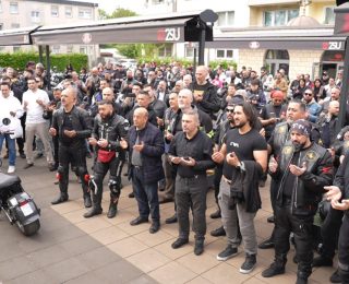 Almanya’da Motosiklet tutkunları DİTİB Camii’nde sezon açtı