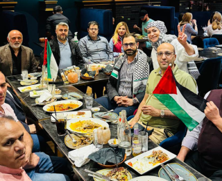 İngiltere’de Gazze’ye destek için yemek düzenledi