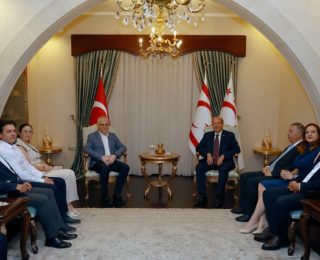 Cumhurbaşkanı Tatar, Kıbrıs Türk Sanayi Odasını kabul etti