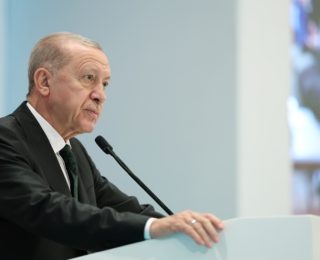 Bunun izahı mümkün değil, tamamen siyasi bir karar