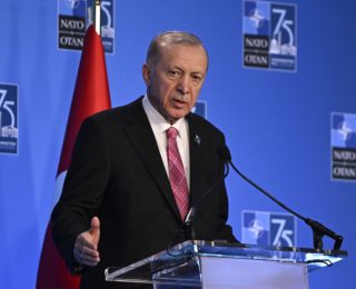 İsrail yönetiminin NATO’yla ortaklık ilişkisini sürdürmesi mümkün değildir