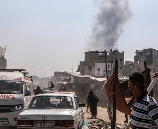 İsrail sahra hastanesini bombalaması sonucu 18 kişi öldü