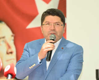 Bakan Tunç, TBMM, Netanyahu’yu kınayan tezkere kararıyla dünyaya demokrasi ve insan hakları dersi verdi