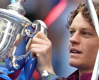 Jannik Sinner, sezonun son Grand Slam’inde zafere ulaştı