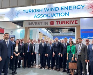 Hamburg Rüzgâr Enerjisi Teknolojileri Fuarı’nda Türkiye rüzgârı!
